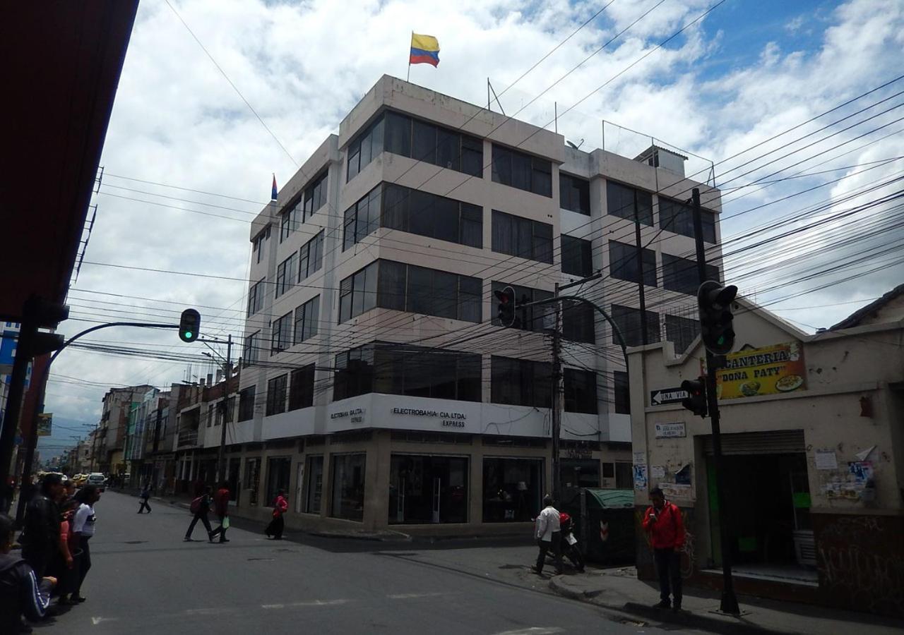 La Merced Plaza Hospedaje Riobamba Esterno foto